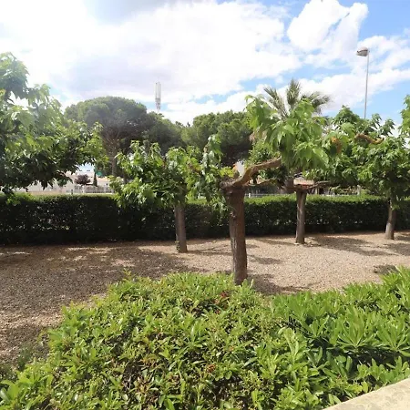 Apartment 3 Pieces Climatise Avec Terrasse, Parking Prive, A 100m De La Plage, 7 Couchages - Fr-1-307-148 *